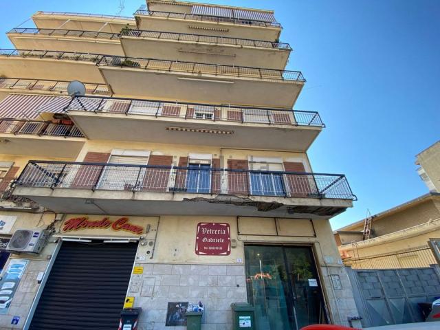 Appartamento in vendita di 80 m² in Piazza della Pace, 15