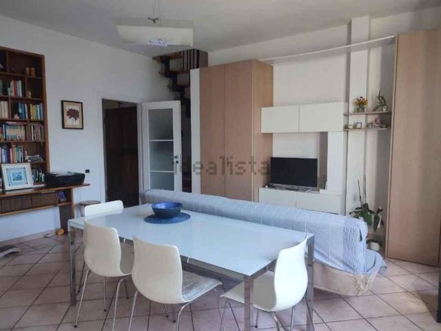 Appartamento in vendita di 80 m² in Piazza Giuseppe Mazzini