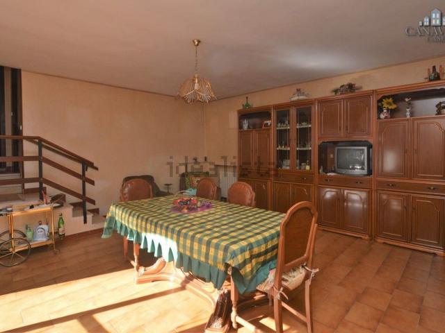 Appartamento in vendita di 80 m² in Piazza P Azario, 7