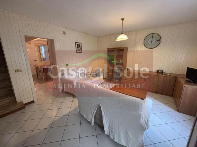 Appartamento in vendita di 80 m² in Piazza Perticari