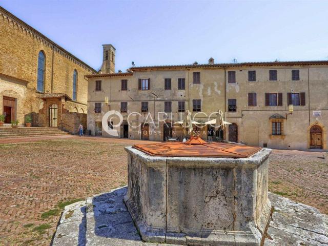 Appartamento in vendita di 80 m² in Piazza Sant&apos Agostino, 37
