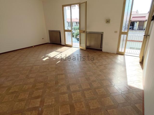 Appartamento in vendita di 80 m² in Piazza Secondo Valentini, 414