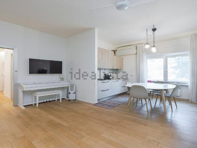 Appartamento in vendita di 80 m² in Strada 2ª, 8