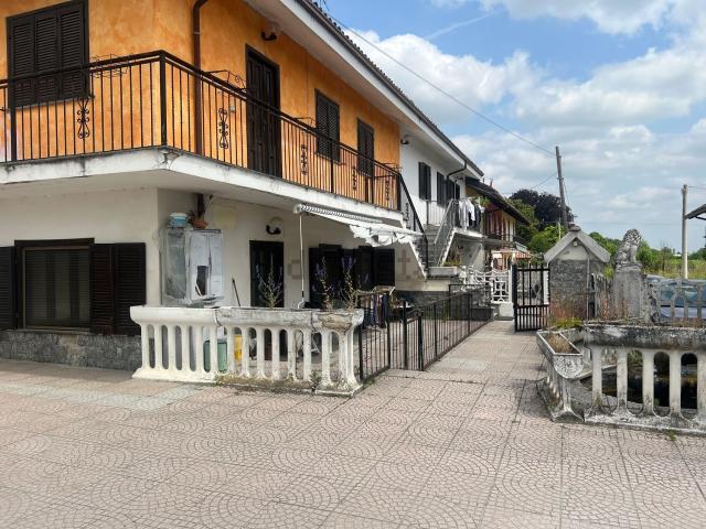 Appartamento in vendita di 80 m² in Strada Canavere, 10