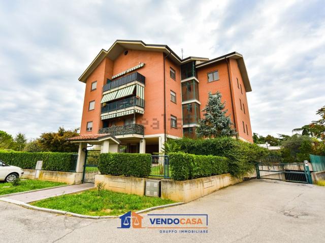 Appartamento in vendita di 80 m² in Strada Carpice, 26