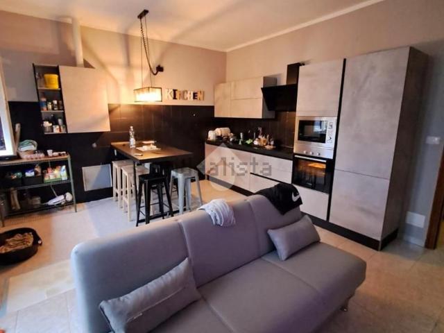 Appartamento in vendita di 80 m² in Strada Ciriè, 82