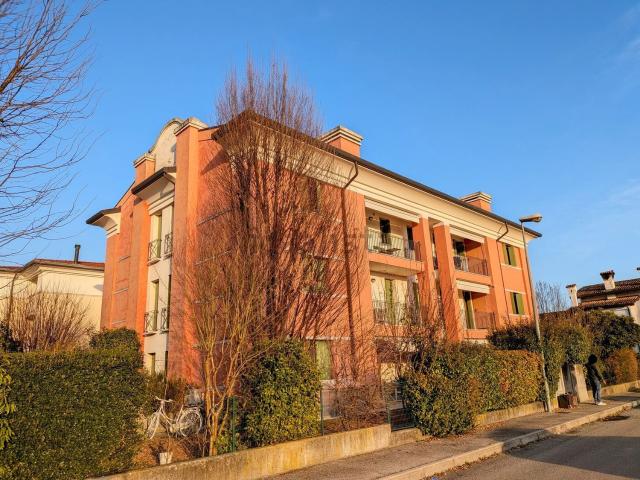 Appartamento in vendita di 90 m² in Strada dei Vido, 22