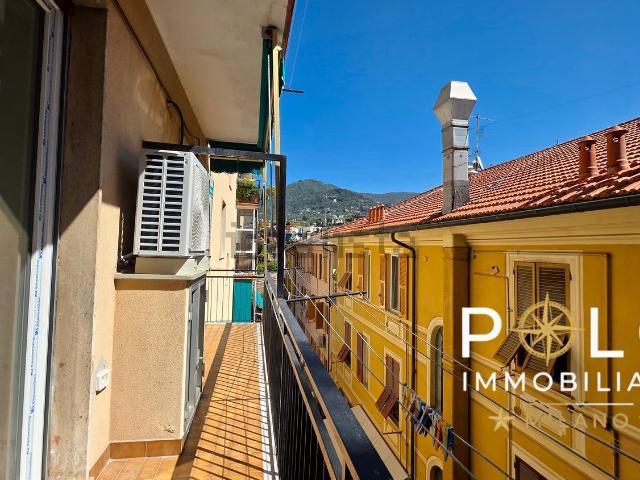 Appartamento in vendita di 80 m² in Vico Ferrovia, 4