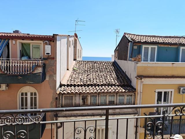 Appartamento in vendita di 80 m² in Vico Lombardo, 21