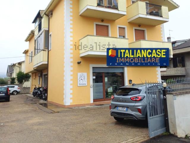Appartamento in vendita di 80 m² in Via Tordino, 5