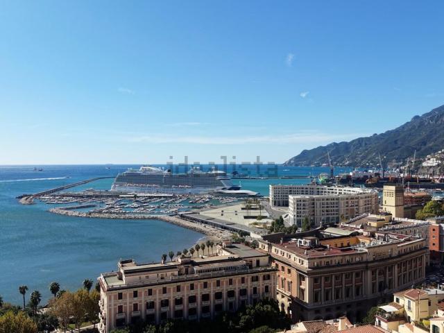 Appartamento in vendita di 80 m² in Via Torquato Tasso, 1