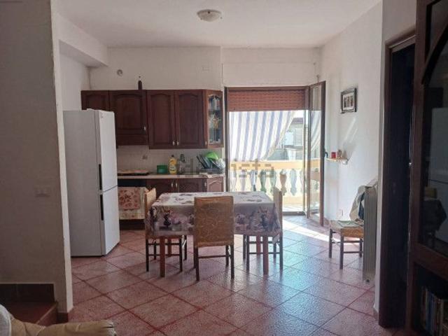 Appartamento in vendita di 80 m² in Via Tre Fontane, 21