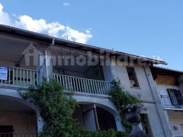 Appartamento in vendita di 80 m² in Via Trento, 5