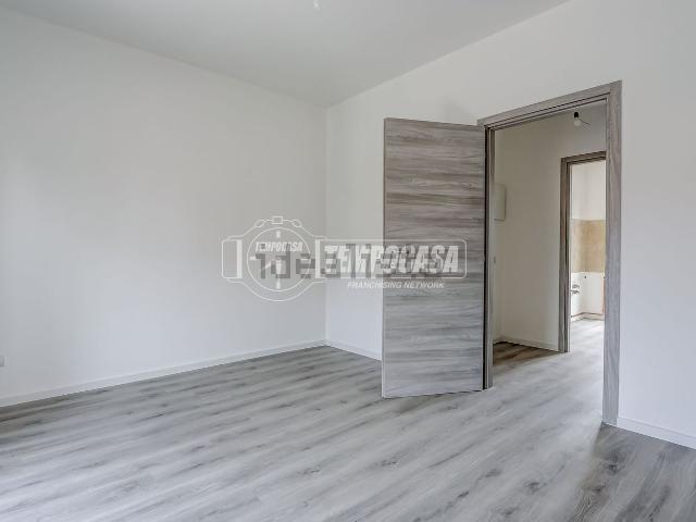 Appartamento in vendita di 80 m² in Via Trieste, 3