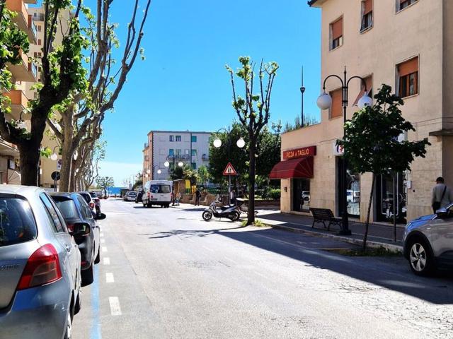 Appartamento in vendita di 80 m² in Via Ugo Foscolo, 4