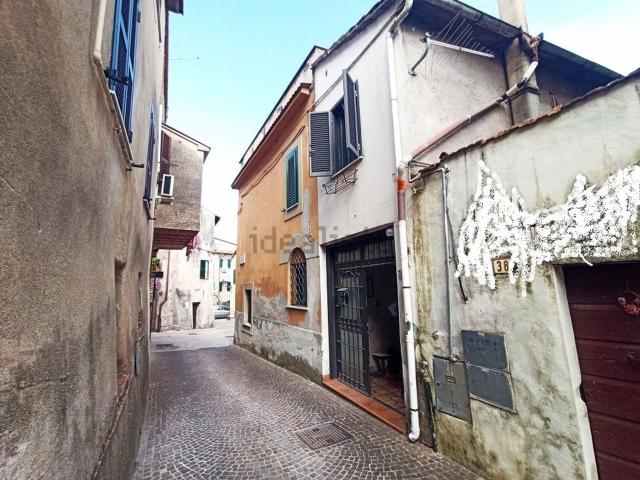 Appartamento in vendita di 80 m² in Via Umberto I, 38