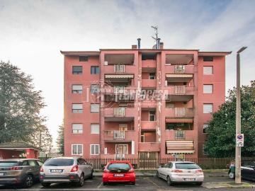 Appartamento in vendita di 80 m² in Via Valtellina