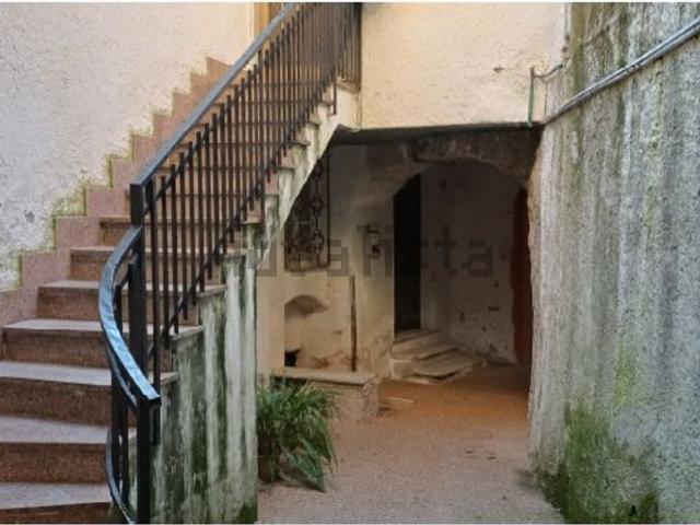 Appartamento in vendita di 80 m² in Via Villa