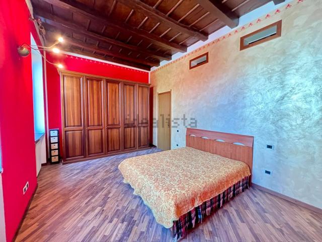 Appartamento in vendita di 80 m² in Via Visconti