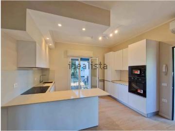 Appartamento in vendita di 80 m² in Via A. Canova, 78
