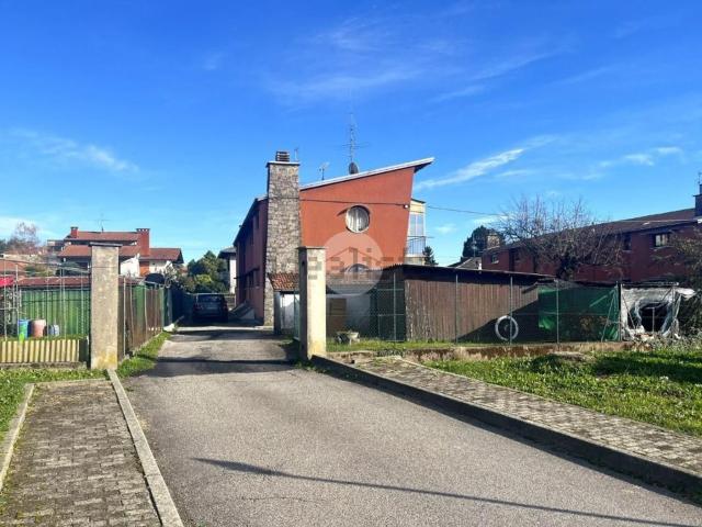 Appartamento in vendita di 80 m² in Via A. Craveia, 3