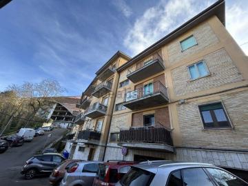 Appartamento in vendita di 80 m² in Via Adinolfi, 13