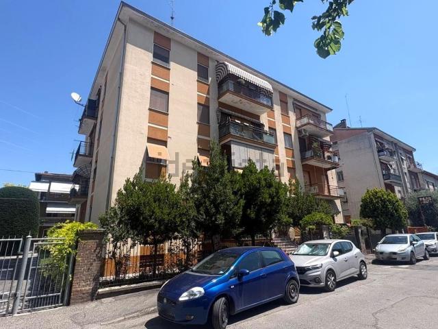 Appartamento in vendita di 80 m² in Via Alceste de Ambris, 19
