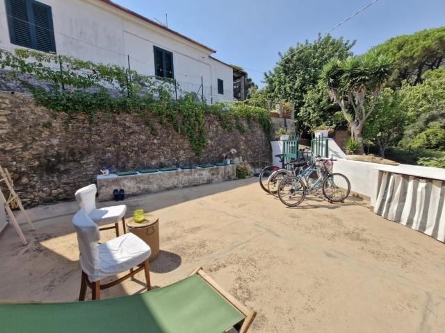 Appartamento in vendita di 80 m² in Via Alessandro Manzoni