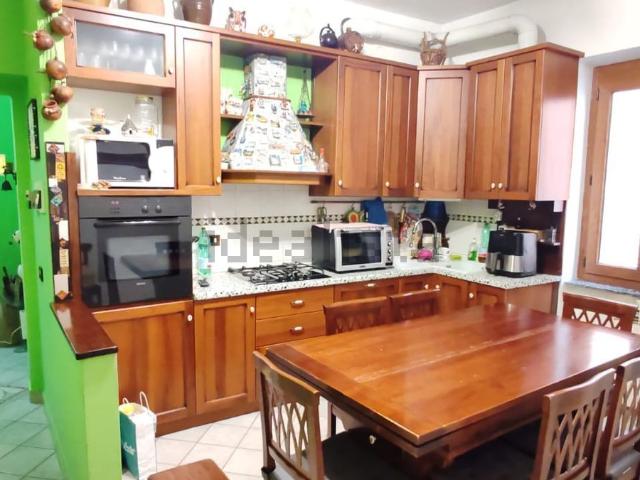 Appartamento in vendita di 80 m² in Via Alessandro Manzoni, 1