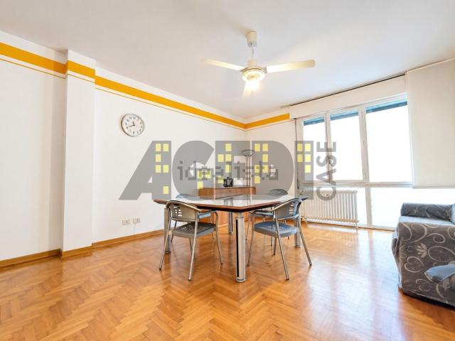 Appartamento in vendita di 80 m² in Via Altinate
