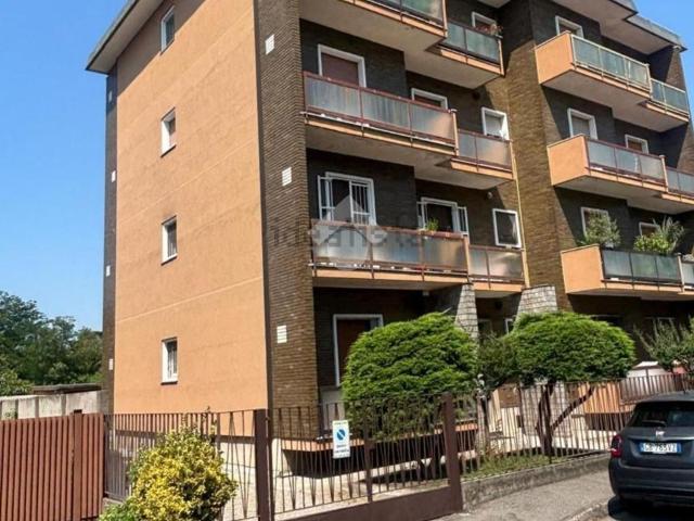 Appartamento in vendita di 80 m² in Via Amatore Sciesa, 16