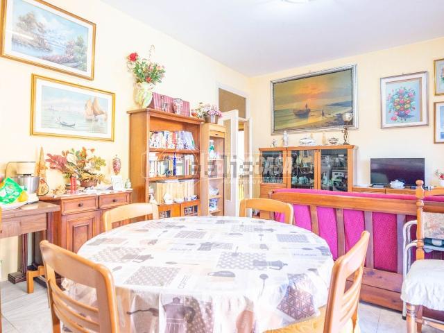 Appartamento in vendita di 80 m² in Via Anguillarese