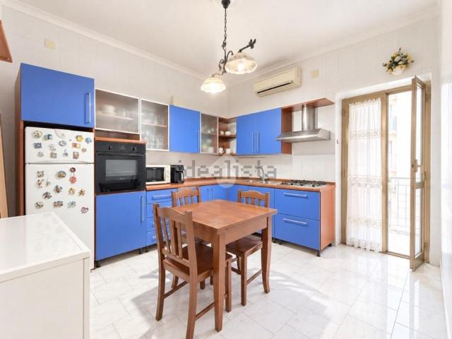Appartamento in vendita di 80 m² in Via Angelo Compagnone, 5
