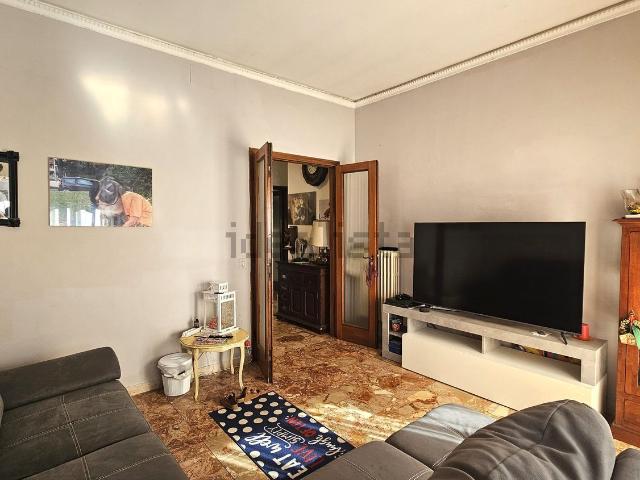 Appartamento in vendita di 80 m² in Via Antonio Ciseri, 6