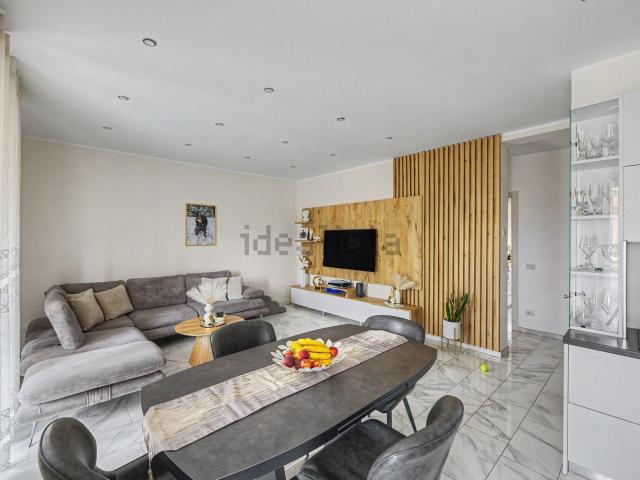 Appartamento in vendita di 80 m² in Via Asmara, 1