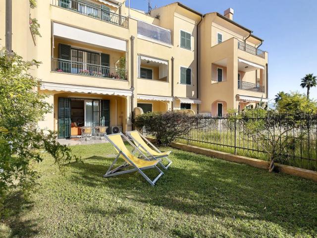 Appartamento in vendita di 80 m² in Via Aurelia, 34