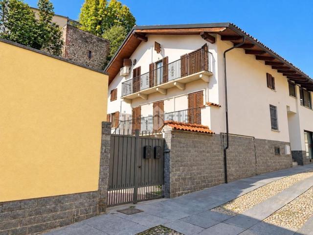 Appartamento in vendita di 80 m² in Via Bianca della Valle, 26