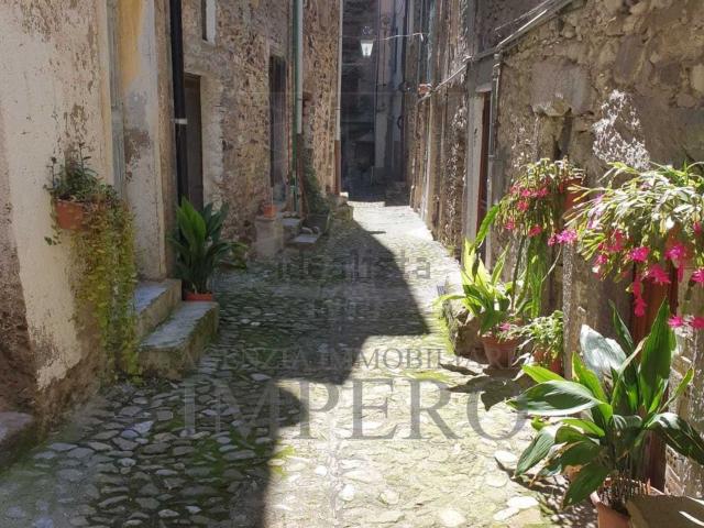 Appartamento in vendita di 80 m² in Via Borgo