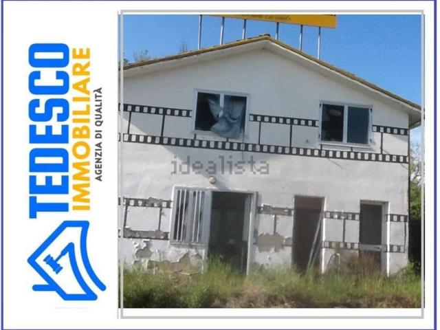 Appartamento in vendita di 80 m² in Via Bosco