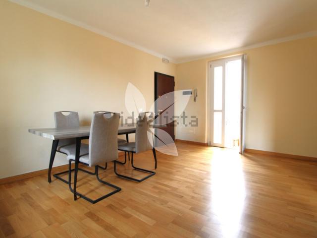 Appartamento in vendita di 80 m² in Via C. Marzaroli