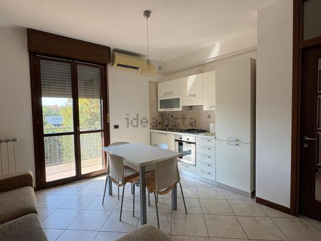 Appartamento in vendita di 80 m² in Via C. Menotti, 130
