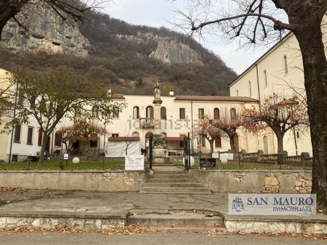Appartamento in vendita di 80 m² in Via Campanonta