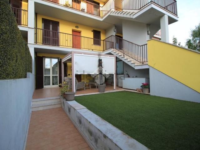 Appartamento in vendita di 80 m² in Via Caduti del Risorgimento, 9