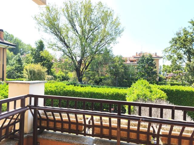 Appartamento in vendita di 80 m² in Via Caduti di Nassirya, 8