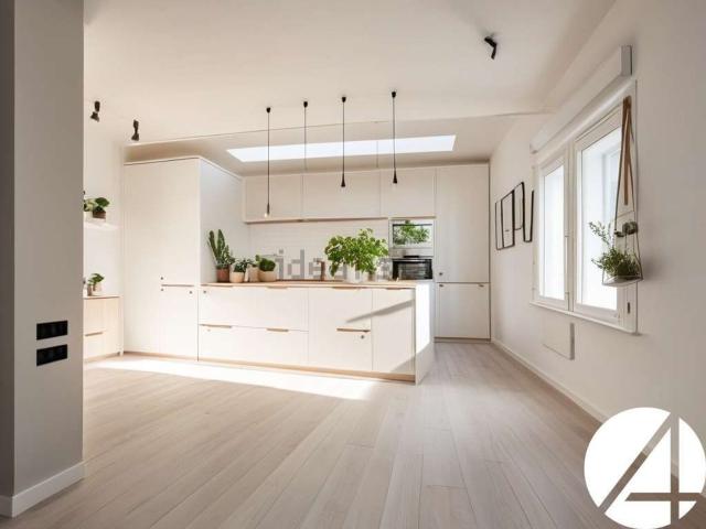 Appartamento in vendita di 80 m² in Via Cairoli