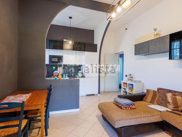 Appartamento in vendita di 80 m² in Via Calestano, 116