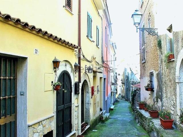 Appartamento in vendita di 80 m² in Via Capo la Porta, 8