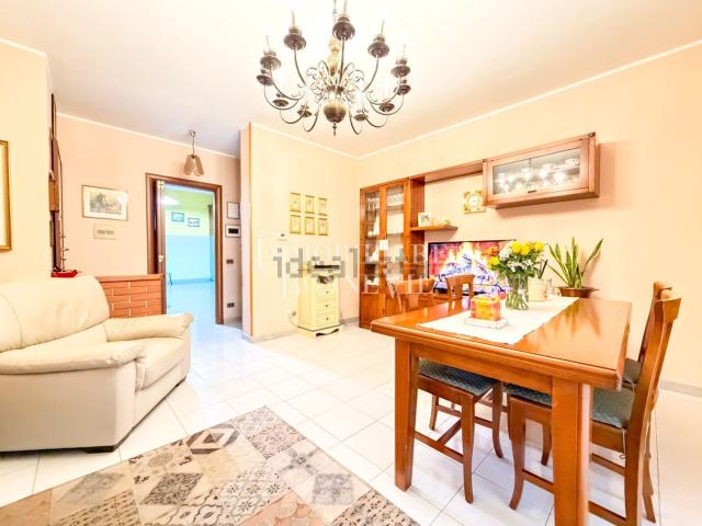 Appartamento in vendita di 80 m² in Via Caprera