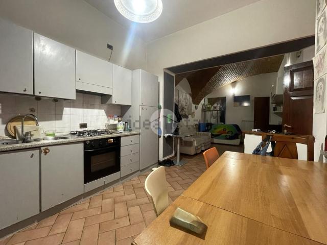Appartamento in vendita di 80 m² in Via Caprieli, 51