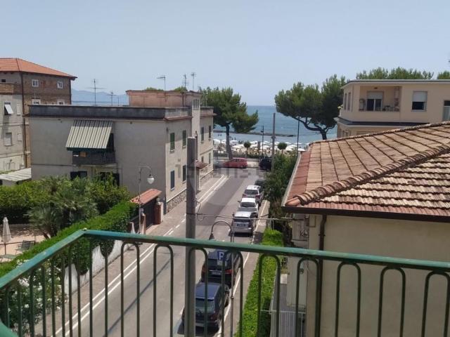 Appartamento in vendita di 80 m² in Via Caracciolo Carafa, 4